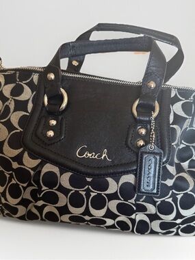 Coach | Bags | Coach Nwot Vintage Poppy For Peace Tote Limited